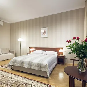 Royal Hotel